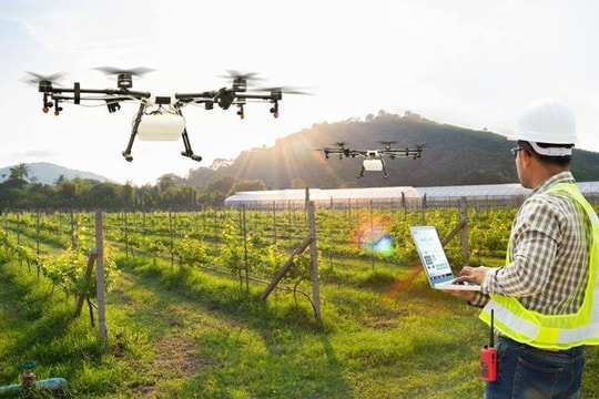 Kiểm tra chất lượng sản phẩm đo đạc và bản đồ thu nhận từ tàu bay không người lái