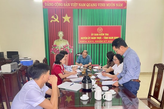 Kỷ luật Phó Hiệu trưởng, Trưởng phòng Cảnh sát vi phạm nồng độ cồn