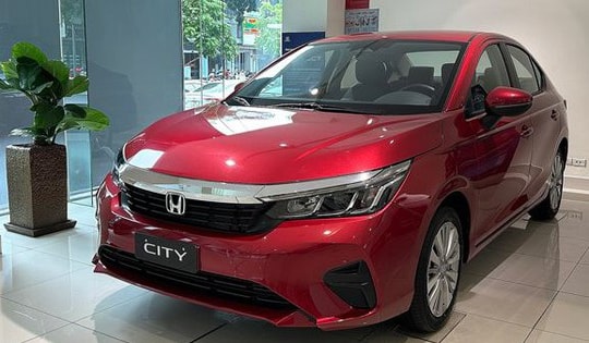 Giá lăn bánh Honda City mới nhất đã giảm mạnh còn nhiều ưu đãi, tâm thế choán chỗ Hyundai Accent và Toyota Vios