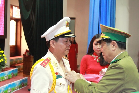 Mức tiền thưởng Huân chương các loại năm 2024