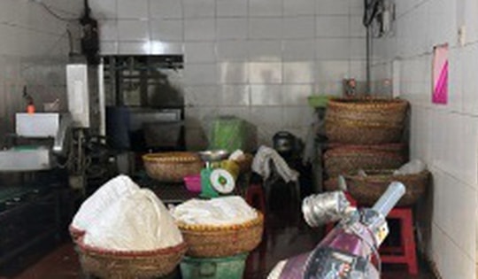Xử phạt 2 cơ sở sản xuất đậu phụ không đảm bảo vệ sinh an toàn thực phẩm ở TP Vinh