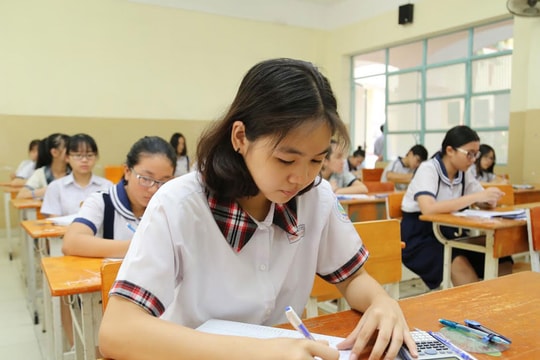 Điều kiện lên lớp của học sinh trung học năm học 2023-2024