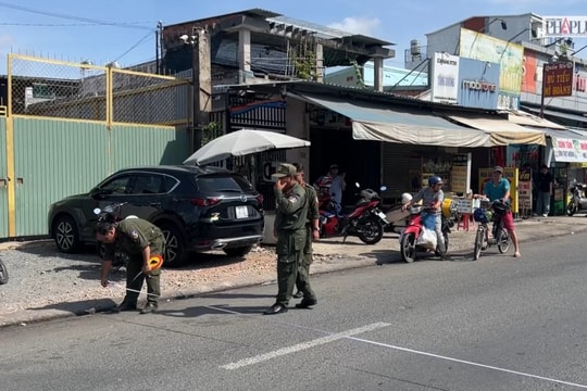 Video: Một phụ nữ tử vong sau khi leo qua dải phân cách