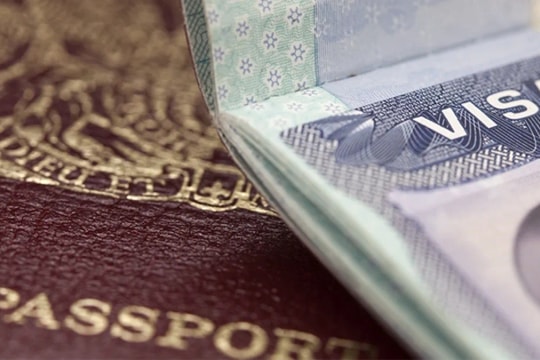 Hộ chiếu và visa khác nhau như thế nào?