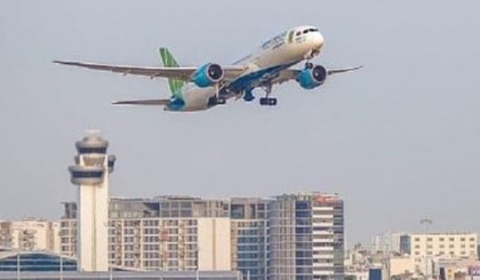 Giá vé máy bay nội địa tăng cao, ngành du lịch 'chịu trận'