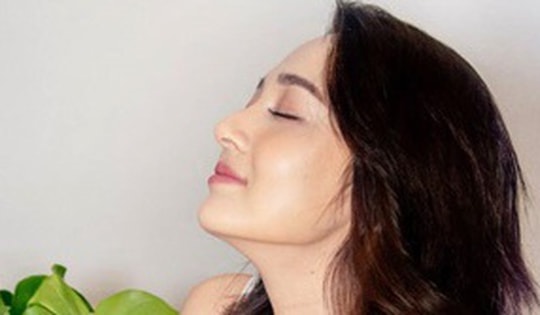 Khoe ảnh con gái cưng đi ngủ, Bảo Anh không quên "bóc phốt" tính cách công chúa nhỏ