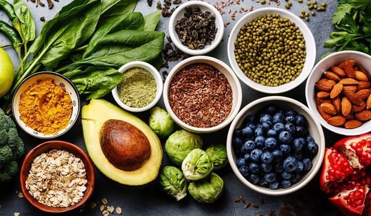 Chế độ ăn giúp người bệnh ung thư đại tràng nâng cao thể trạng