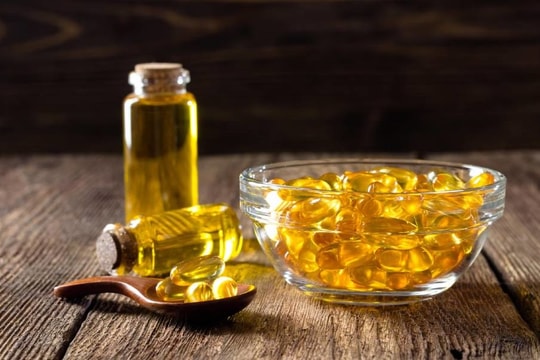 Bổ sung dầu cá 'có thể làm tăng nguy cơ đột quỵ và mắc bệnh tim'