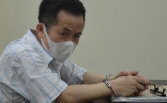 Tòa bất ngờ hoãn phiên xử chủ doanh nghiệp "tống tiền" cựu Phó Chánh văn phòng Ban chỉ đạo 389