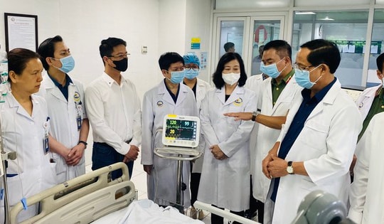 Cập nhật mới nhất sức khoẻ, tình hình điều trị nạn nhân vụ cháy nhà trọ ở Trung Kính