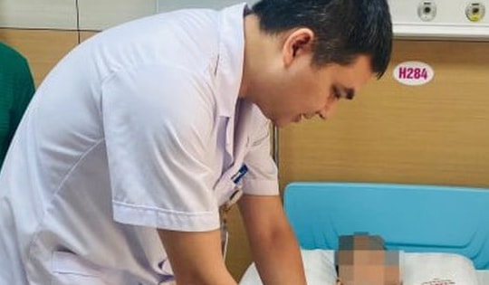 Vấp phải dây điện hở, bé 9 tuổi nguy kịch