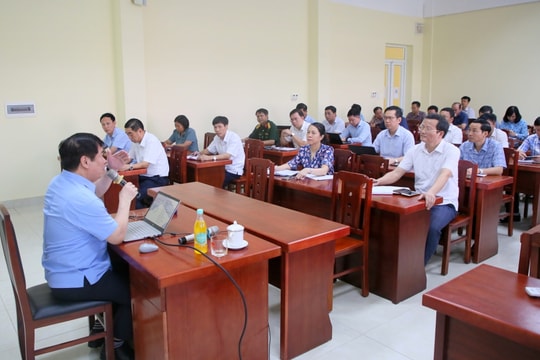 Quy định mới về chế độ bồi dưỡng, cập nhật kiến thức, kỹ năng với cán bộ lãnh đạo, quản lý các cấp