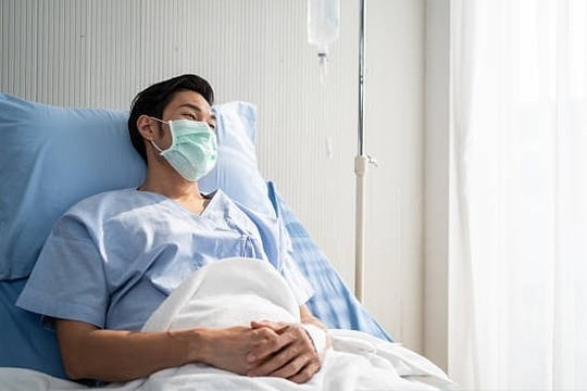 Đường huyết tăng vọt 10 lần vì ăn trái cây thay cơm