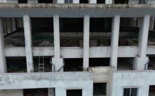 Động thái loạt dự án chung cư ở Hà Nội sau thời gian dài bỏ hoang, quây tôn