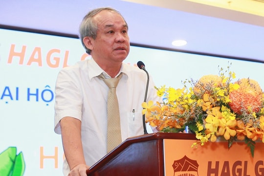 Bầu Đức nhận thù lao 40 triệu đồng/tháng tại HAGL