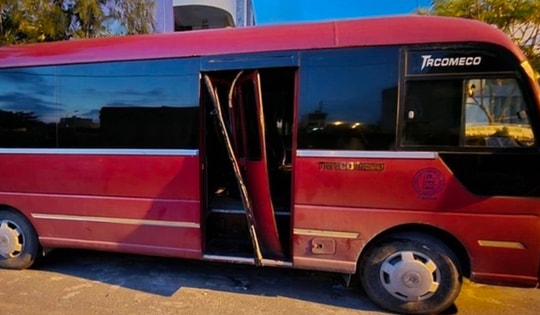 'Lỗ hổng' quy định xe đưa đón học sinh nhìn từ vụ bé 5 tuổi tử vong do bị bỏ quên trên ô tô