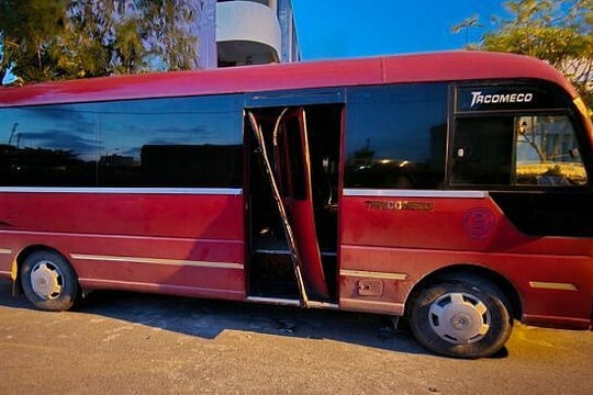 Khởi tố hai cô giáo và tài xế bỏ quên bé trai 5 tuổi trên xe