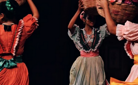 Kẻ hiếp dâm bé 12 tuổi được trắng án vì 'phong tục tập quán'