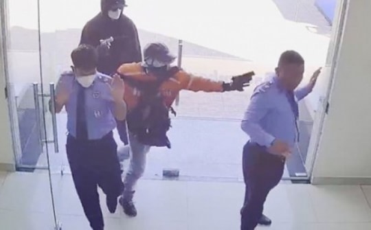 Vụ cướp ngân hàng ở huyện Hóc Môn: Các bị can bị truy tố thêm tội danh