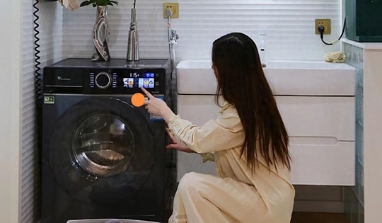 7 thói quen xấu khi sử dụng máy giặt cửa trước không những khiến quần áo không sạch mà còn làm hỏng máy
