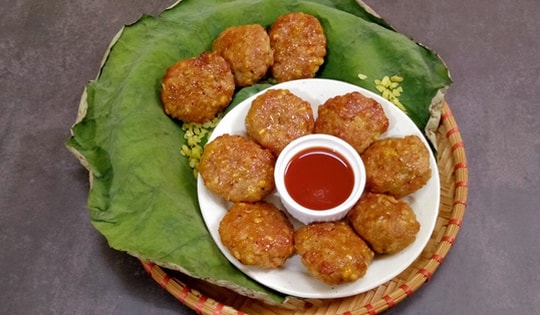 Chả cốm lá sen thơm ngon cho bữa cơm cuối tuần