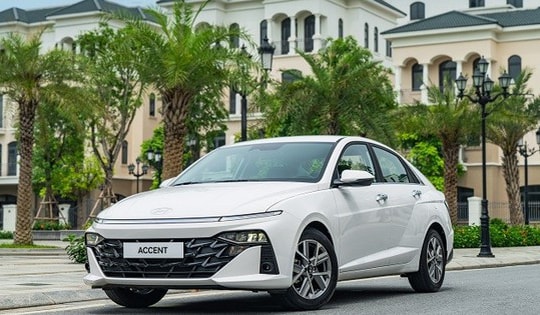 Giá xe Hyundai Accent mới nhất xuống thấp, từ 439 triệu đồng, Toyota Vios và Honda City lo lắng về doanh số bán hàng