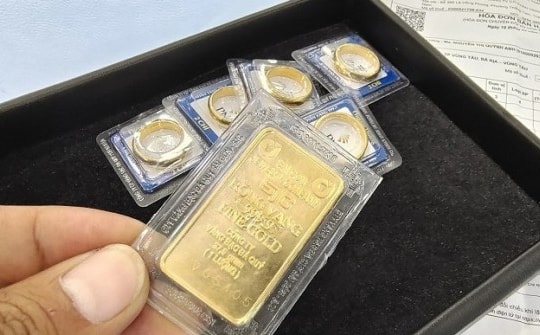 Giá vàng giảm "sốc", người mua đu đỉnh lỗ hơn 13 triệu đồng/lượng: Chuyên gia nói gì?