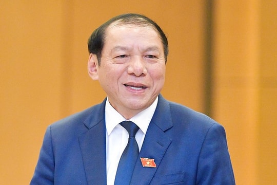 Ngày 5/6, Quốc hội chất vấn Bộ trưởng Bộ Văn hóa, Thể thao và Du lịch Nguyễn Văn Hùng