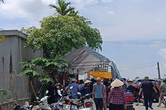 Ba người trong một gia đình chết bất thường