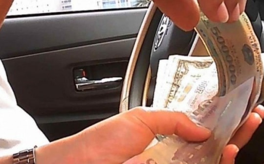 "Nạn tài xế taxi tráo tiền ở TP.HCM": Thanh tra Sở GTVT kiểm tra hai HTX 27/7 và 27.7