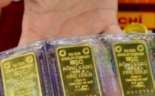 Chủ tịch UBND TP HCM chỉ đạo SJC đảm bảo gia công vàng miếng, bình ổn thị trường