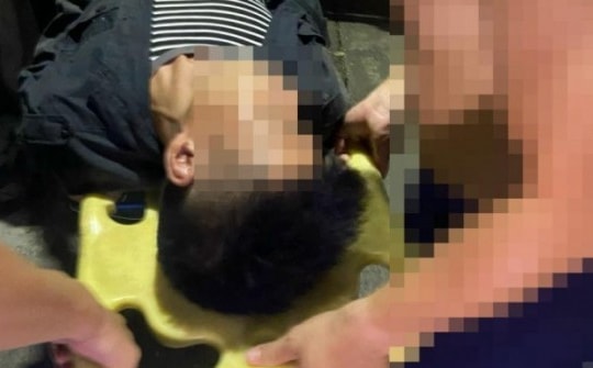 Hà Nội: Sập tường nhà, 2 anh em gặp nạn