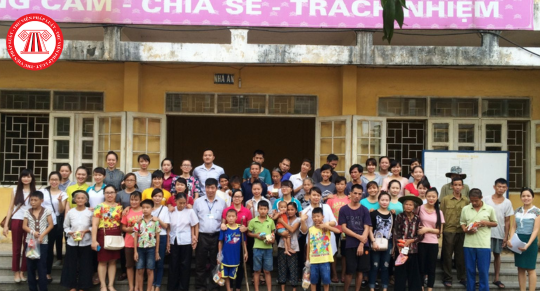 Thủ tục nhận chăm sóc, nuôi dưỡng trẻ em mồ côi cha mẹ được bảo trợ xã hội