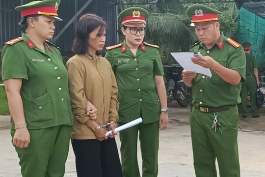 Hai chị chồng bị bắt vì giam giữ, đánh đập em dâu để 'trừ tà'