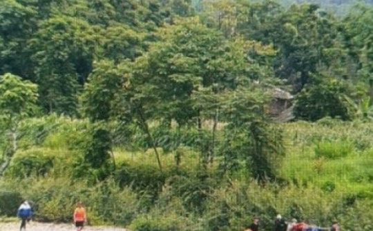 Xuống suối nhặt quả bóng, nam sinh 17 tuổi bị nước cuốn trôi, tử vong