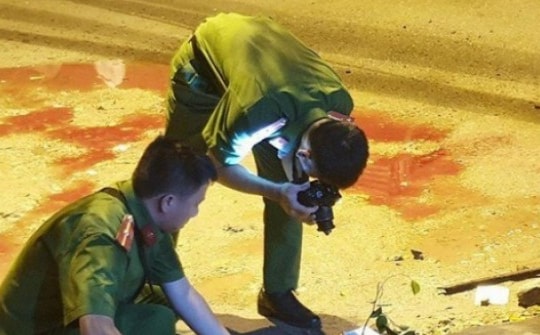 Điều tra vụ ‘bị đâm sau lưng khi chạy xe máy trên đường’ ở Tân Bình