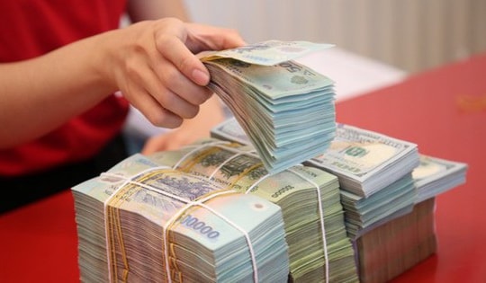 Lãi suất cao nhất kỳ hạn 6 tháng: Gửi 300 triệu đồng tại Vietcombank, Agribank, BIDV có bao nhiêu tiền lãi?