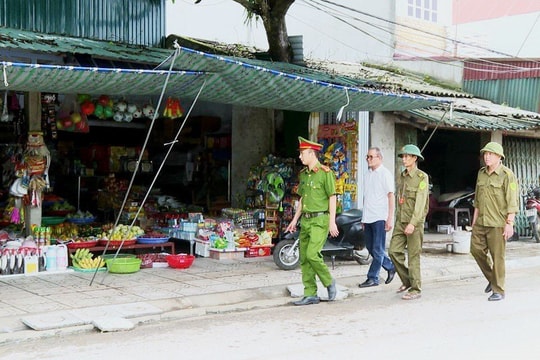 Thông qua 2 Nghị quyết về lực lượng bảo vệ an ninh, trật tự ở cơ sở