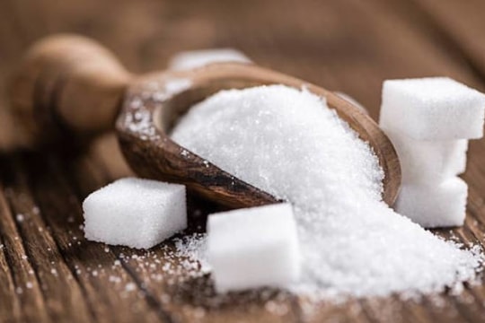 8 thủ phạm gây hại gan có thể bạn không biết