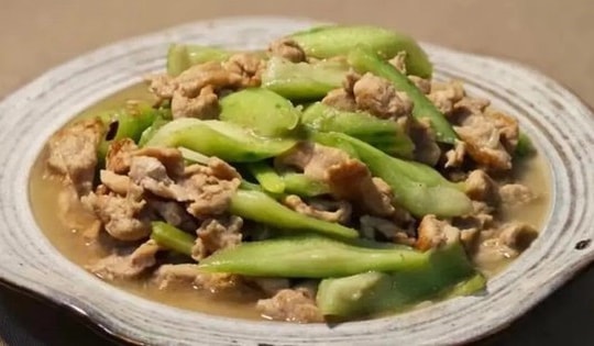 Mùa hè, hãy luân phiên ăn mạnh 5 món này để giải nhiệt, giảm nóng trong người và không lo tăng cân