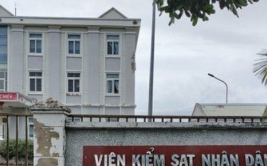 Cho thôi chức Phó viện trưởng Viện KSND huyện từng bị tố 'vòi tiền'