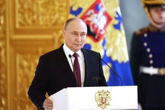 Tổng thống Putin thăm Việt Nam: Nâng tầm quan hệ Đối tác chiến lược toàn diện Việt - Nga
