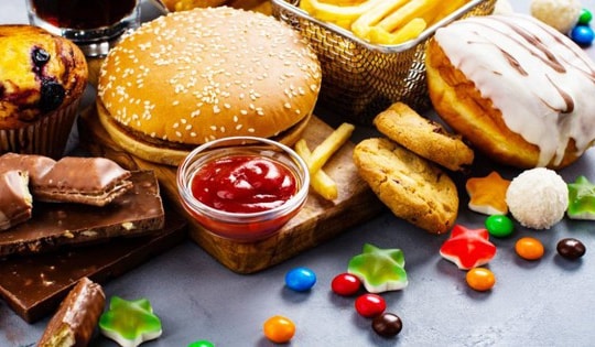 Thường xuyên thèm đồ ngọt cơ thể thiếu chất gì?