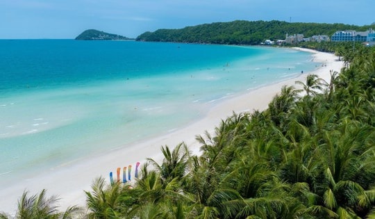 Đâu là bãi biển đẹp nhất Phú Quốc hè này?
