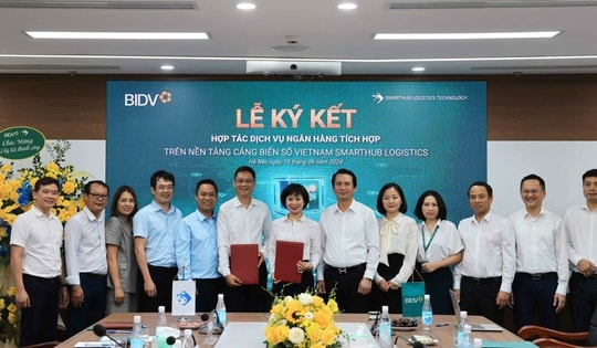 Hợp tác phát triển dịch vụ ngân hàng trên nền tảng cảng biển số