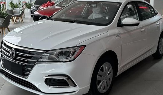 Sedan hạng C rẻ nhất Việt Nam: Giá 320 triệu đồng nhỉnh hơn Kia Morning, thấp hơn Hyundai Grand i10 mà đẳng cấp không kém Kia K3, Mazda 3