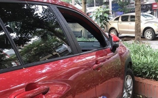 Làm quán cơm thiện nguyện không đủ tiền tiêu, đập kính hàng loạt xe ôtô để trộm cắp