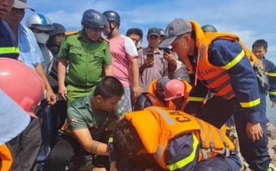 Bình Định: Kịp thời cứu sống một phụ nữ nhảy cầu tự tử