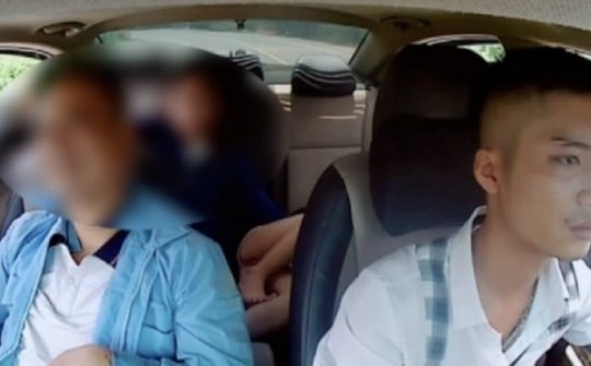 Tài xế taxi cứu gia đình 4 người rơi xuống vực ở Tam Đảo