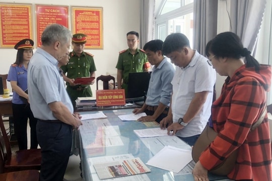 Khởi tố, bắt tạm giam Hiệu trưởng; Phó Hiệu trưởng; chuyên viên, nguyên Trưởng phòng GDĐT,...